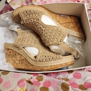 NEW Crochet Wedge Sandals size 8, in original box